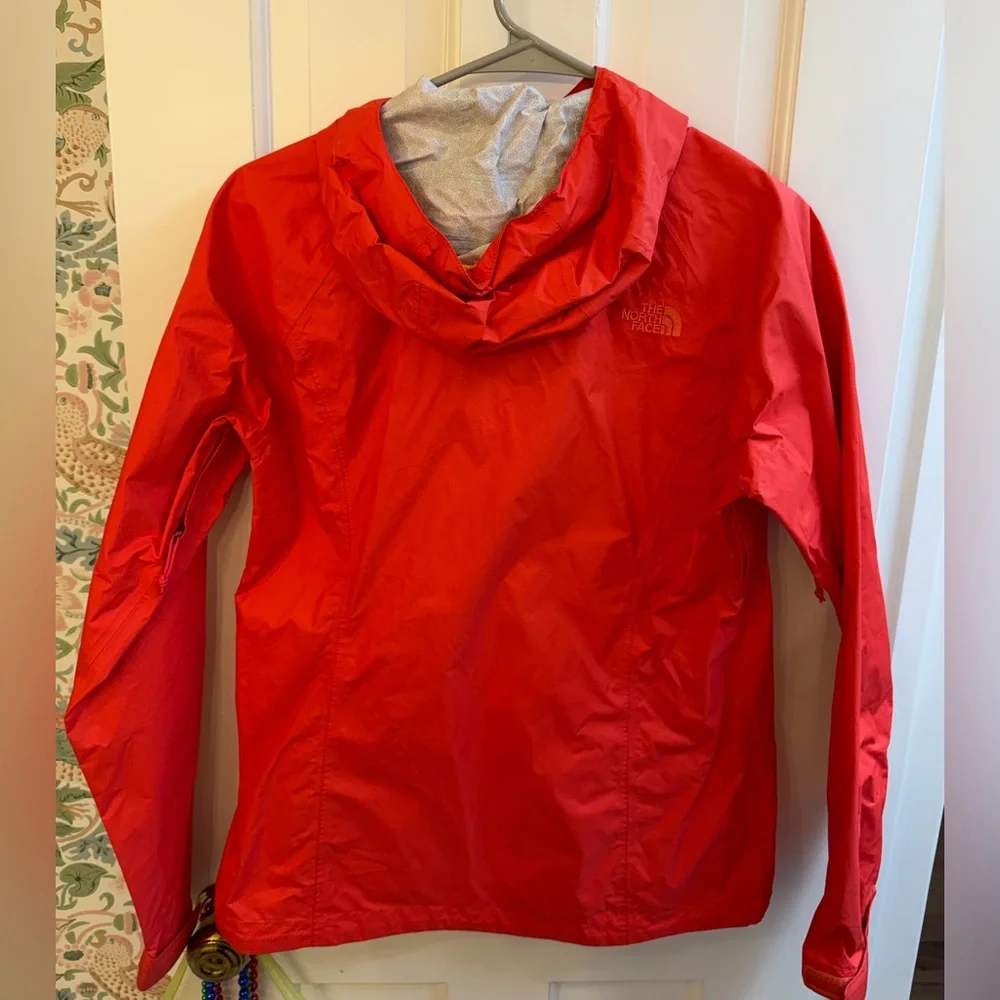 The North Face Raincoat - Picture 2 of 7